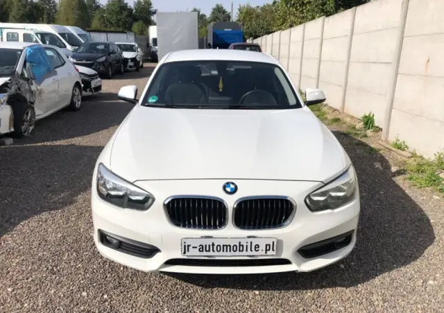BMW Seria 1 116i Advantage