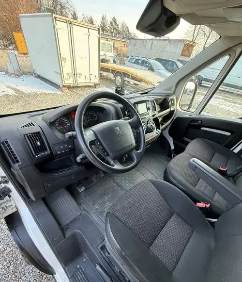PEUGEOT Boxer 