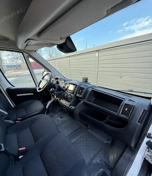 PEUGEOT Boxer 