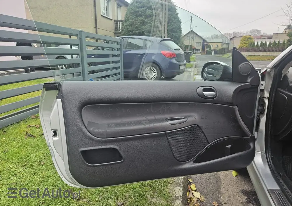 PEUGEOT 206 1.6 Quiksilver