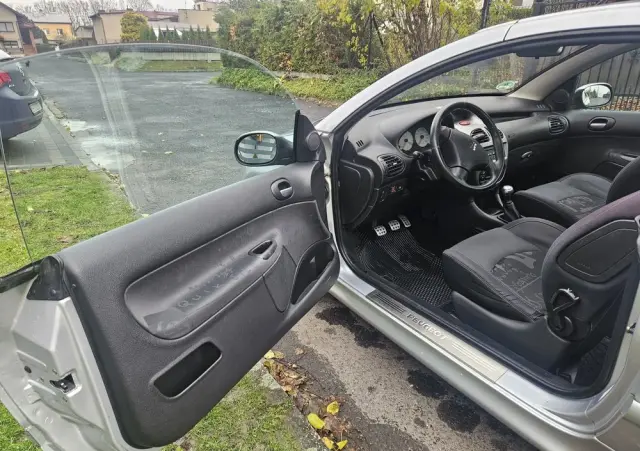 PEUGEOT 206 1.6 Quiksilver