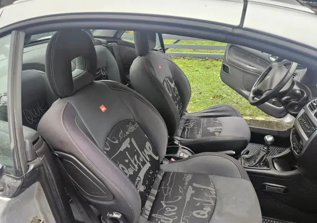 PEUGEOT 206 1.6 Quiksilver