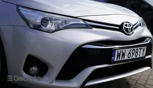 TOYOTA Avensis 