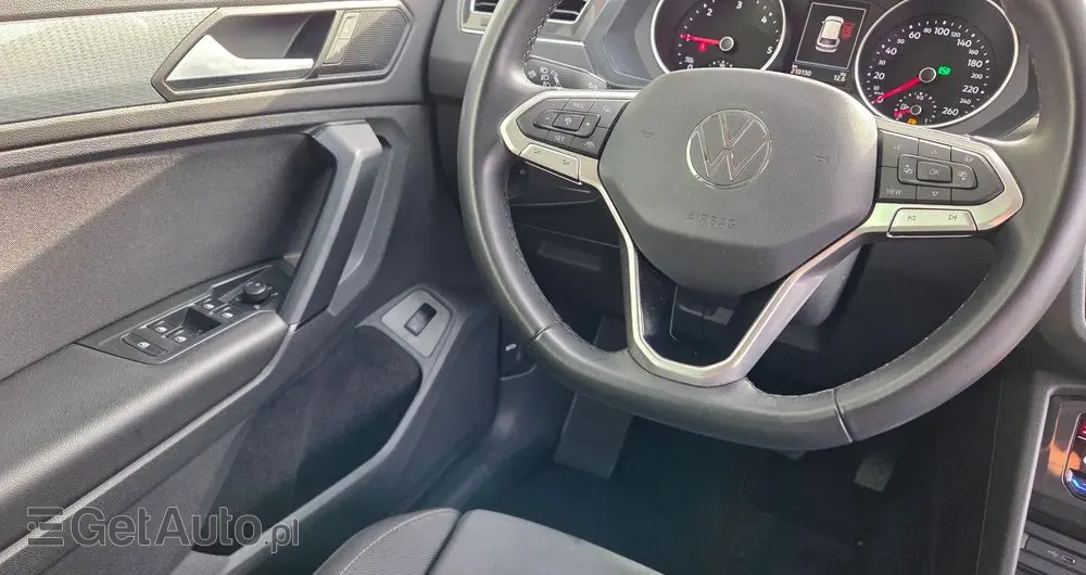 VOLKSWAGEN Tiguan 2.0 TDI SCR Life DSG
