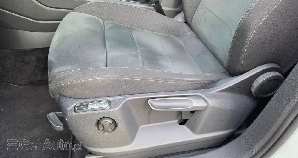 VOLKSWAGEN Tiguan 2.0 TDI SCR Life DSG