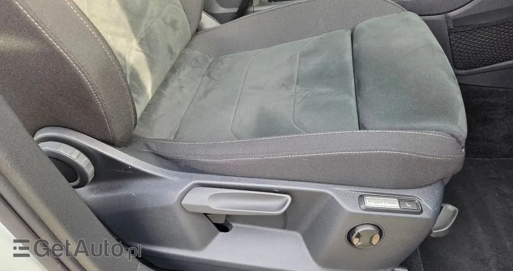 VOLKSWAGEN Tiguan 2.0 TDI SCR Life DSG