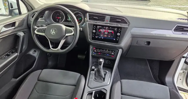 VOLKSWAGEN Tiguan 2.0 TDI SCR Life DSG