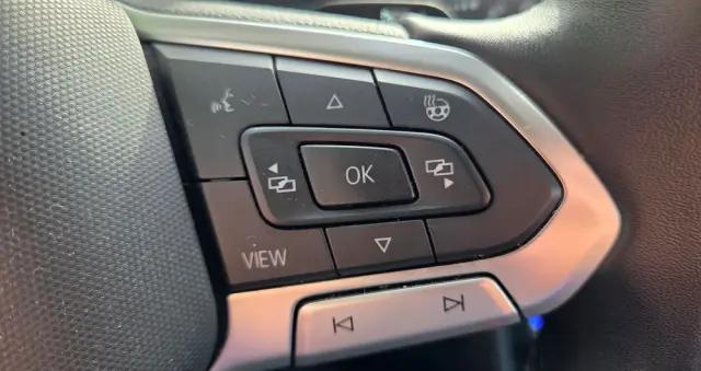 VOLKSWAGEN Tiguan 2.0 TDI SCR Life DSG