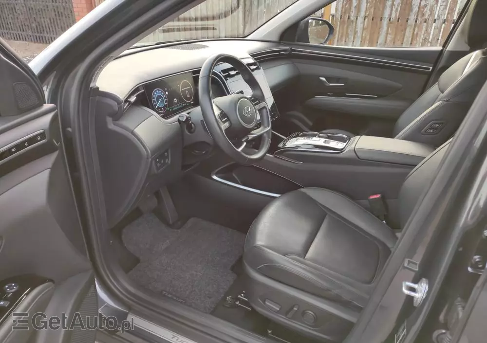 HYUNDAI Tucson 1.6 T-GDi HEV Executive 2WD
