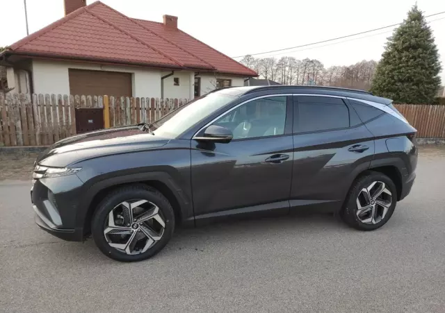 HYUNDAI Tucson 1.6 T-GDi HEV Executive 2WD