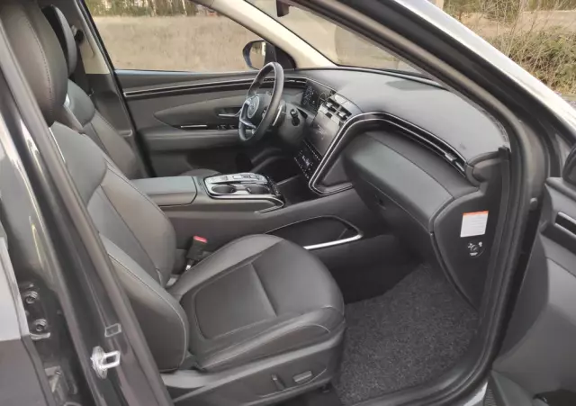 HYUNDAI Tucson 1.6 T-GDi HEV Executive 2WD