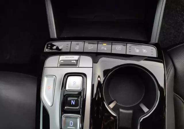 HYUNDAI Tucson 1.6 T-GDi HEV Executive 2WD