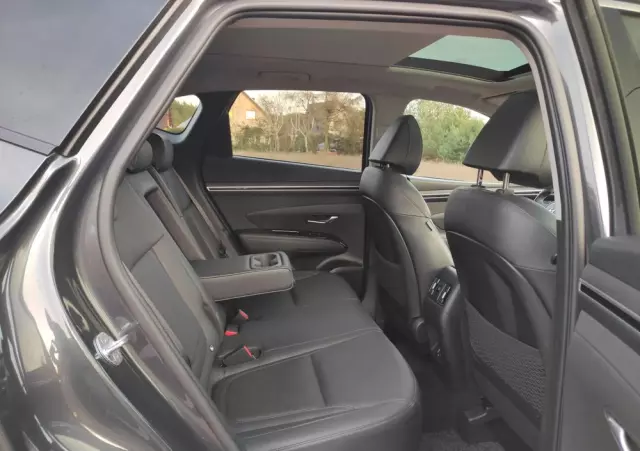 HYUNDAI Tucson 1.6 T-GDi HEV Executive 2WD