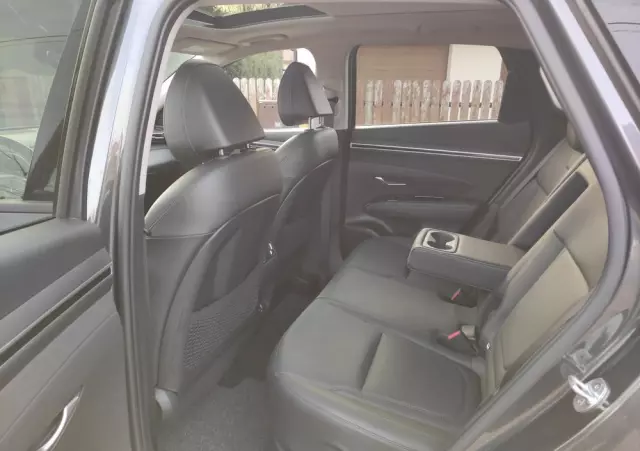 HYUNDAI Tucson 1.6 T-GDi HEV Executive 2WD