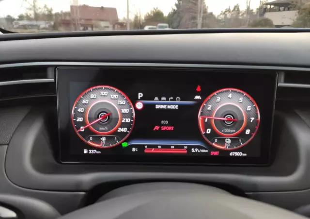 HYUNDAI Tucson 1.6 T-GDi HEV Executive 2WD