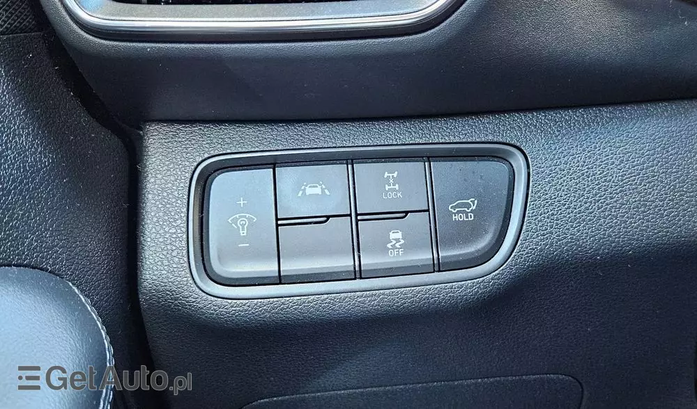 HYUNDAI Santa Fe 2.0 CRDi Premium 4WD