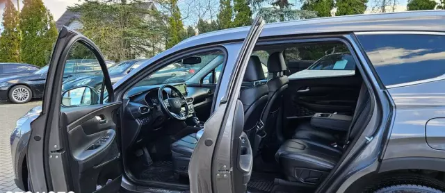 HYUNDAI Santa Fe 2.0 CRDi Premium 4WD