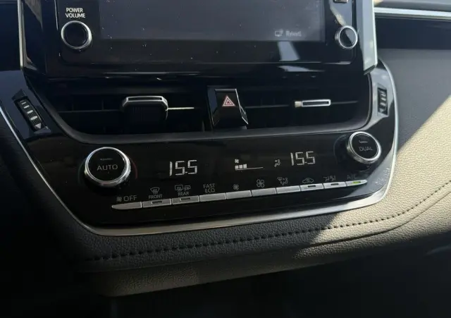 TOYOTA Corolla 1.5 Comfort MS