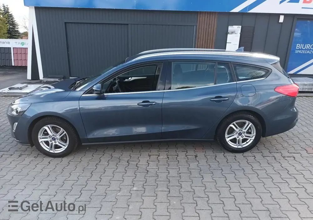 FORD Focus 1.0 EcoBoost Titanium ASS PowerShift