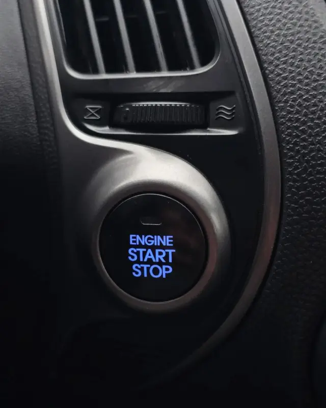 HYUNDAI Ix35 1.7 CRDi Comfort 2WD