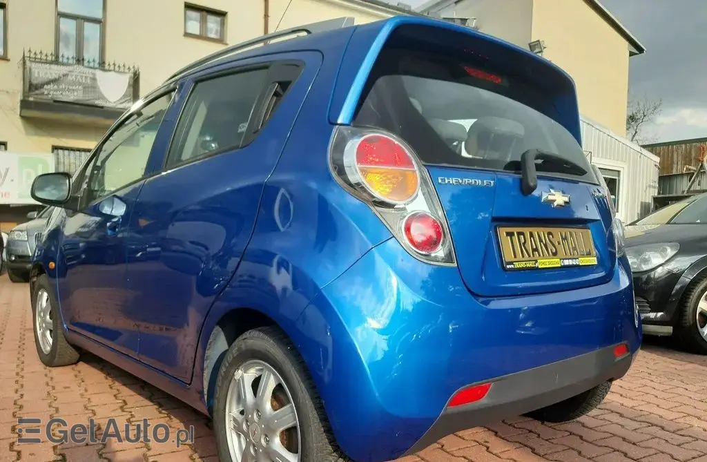 CHEVROLET Spark 