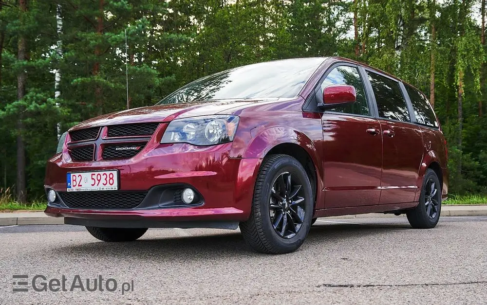 DODGE Grand Caravan 