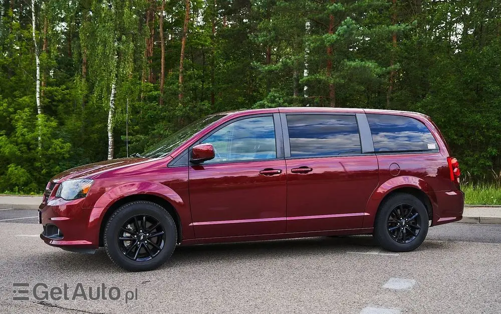 DODGE Grand Caravan 
