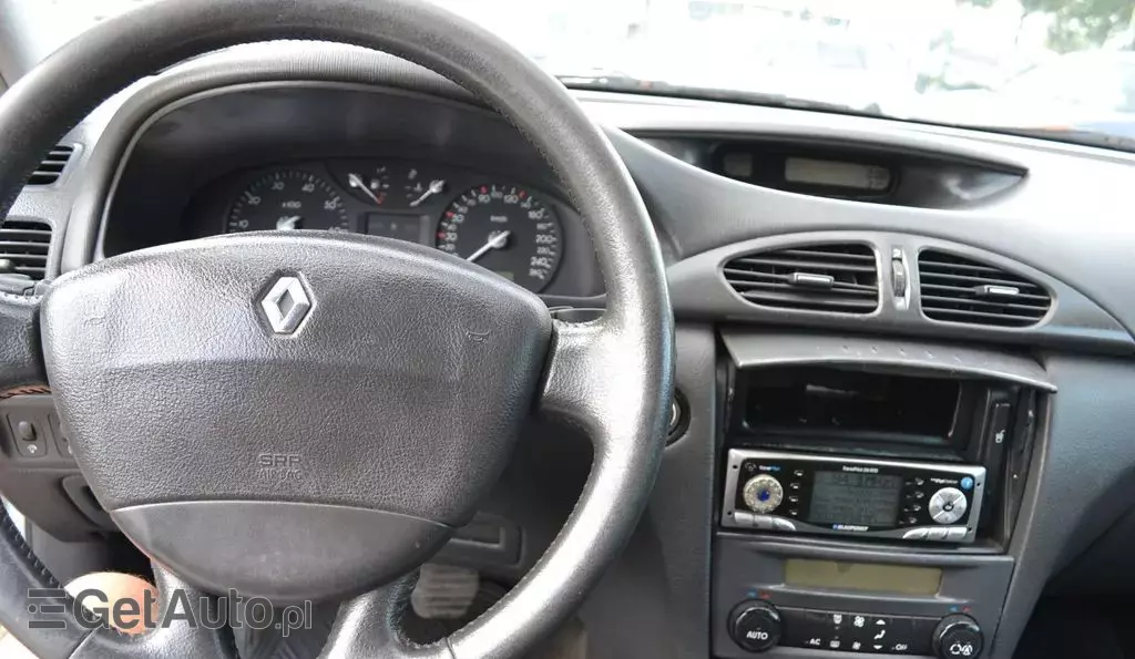 RENAULT Laguna 