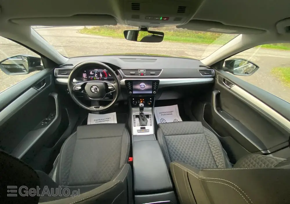 SKODA Superb 