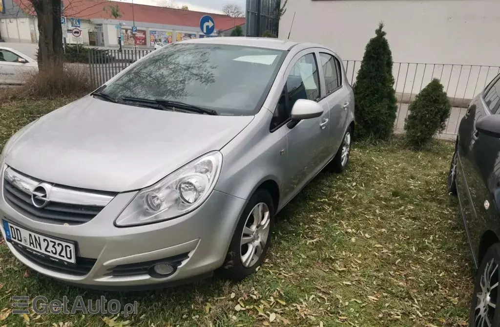 OPEL Corsa 