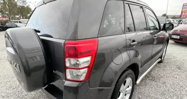 SUZUKI Grand Vitara 