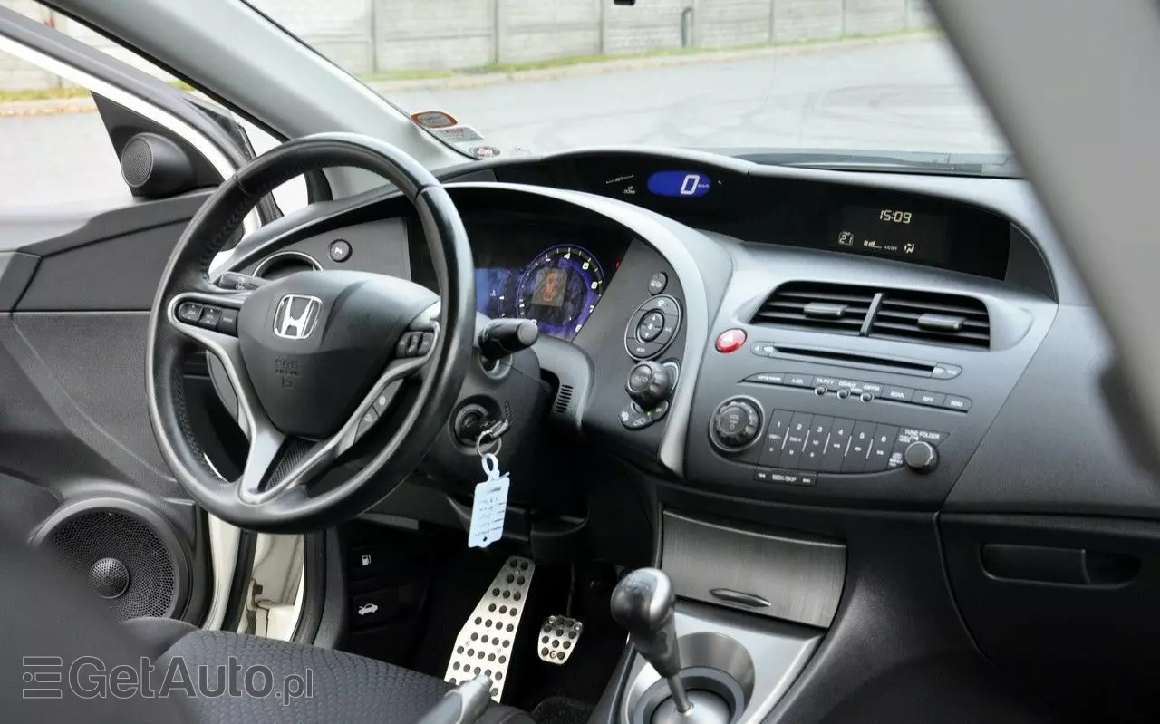 HONDA Civic 1.8 Sport