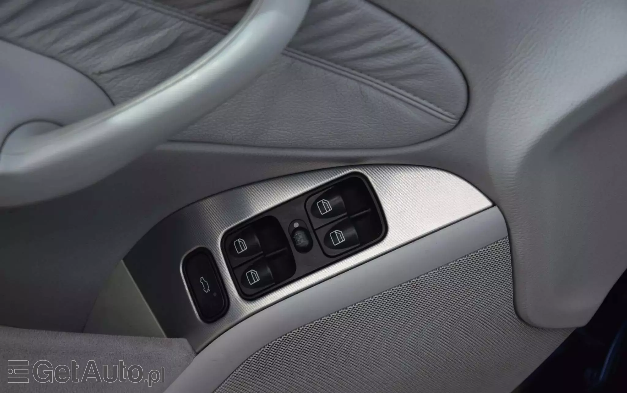 MERCEDES-BENZ Klasa C 280 T 4Matic Automatik Avantgarde