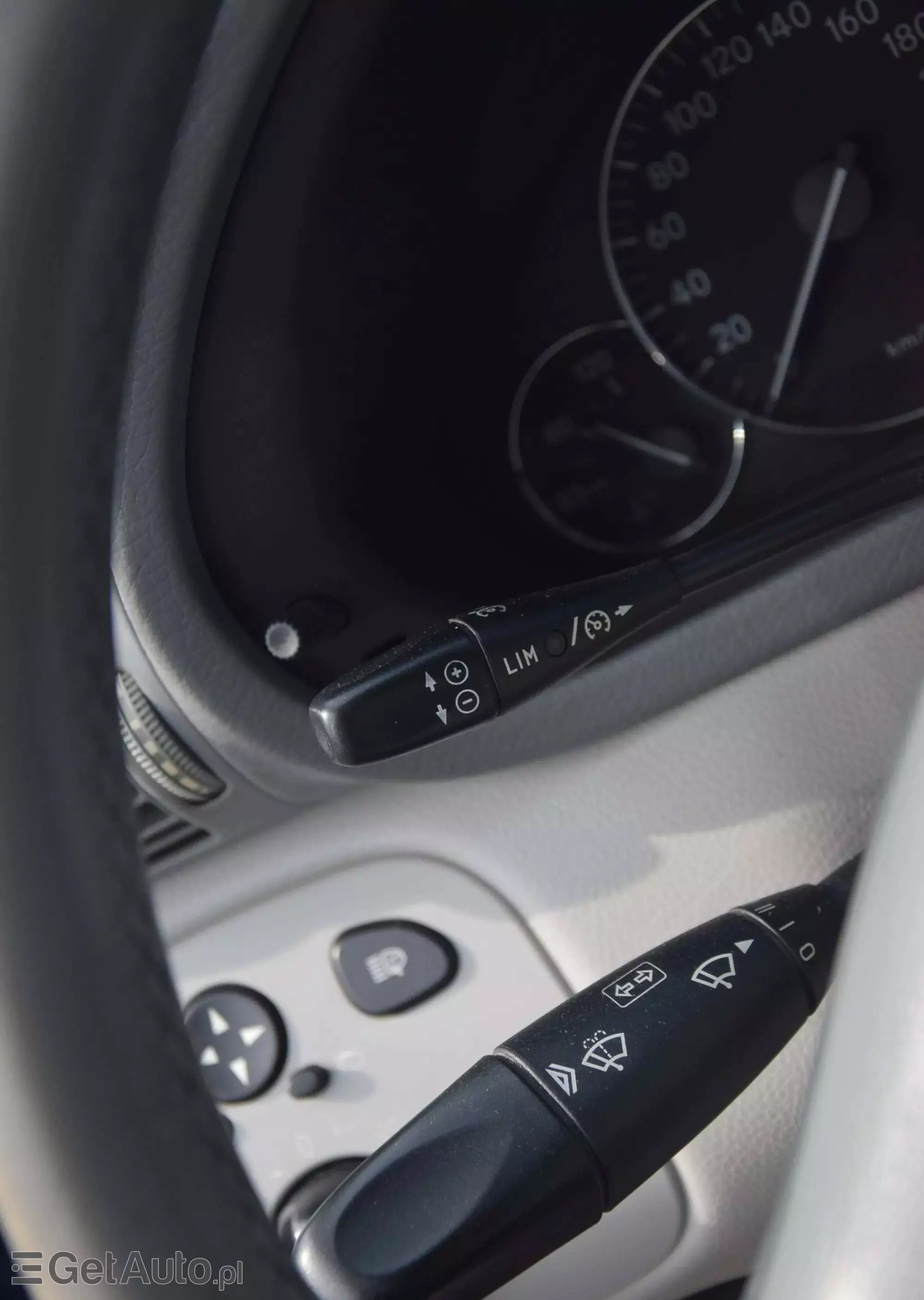 MERCEDES-BENZ Klasa C 280 T 4Matic Automatik Avantgarde