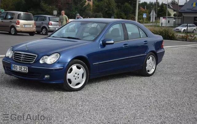 MERCEDES-BENZ Klasa C 280 T 4Matic Automatik Avantgarde