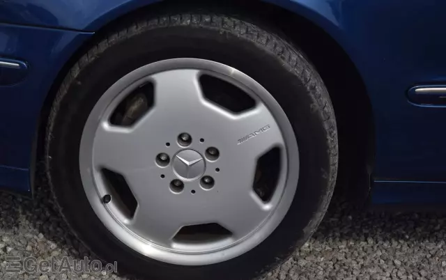 MERCEDES-BENZ Klasa C 280 T 4Matic Automatik Avantgarde