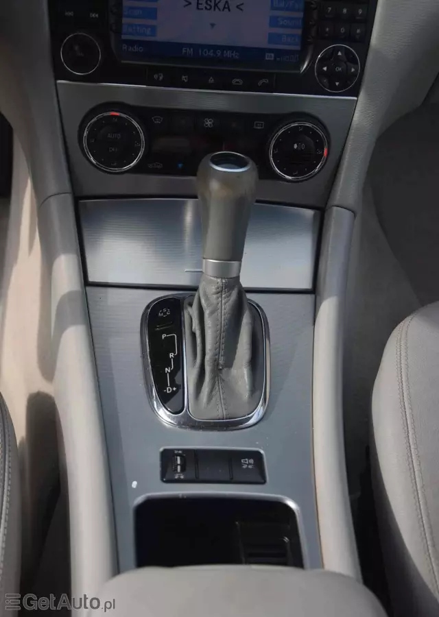 MERCEDES-BENZ Klasa C 280 T 4Matic Automatik Avantgarde