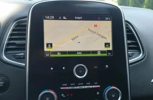 RENAULT Grand Scenic 