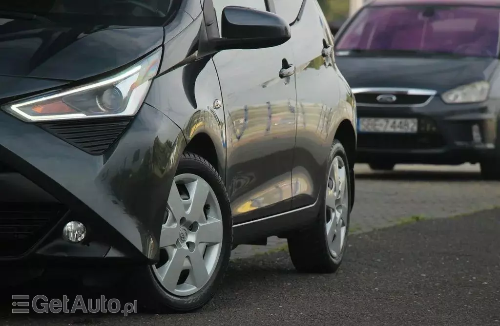 TOYOTA Aygo 