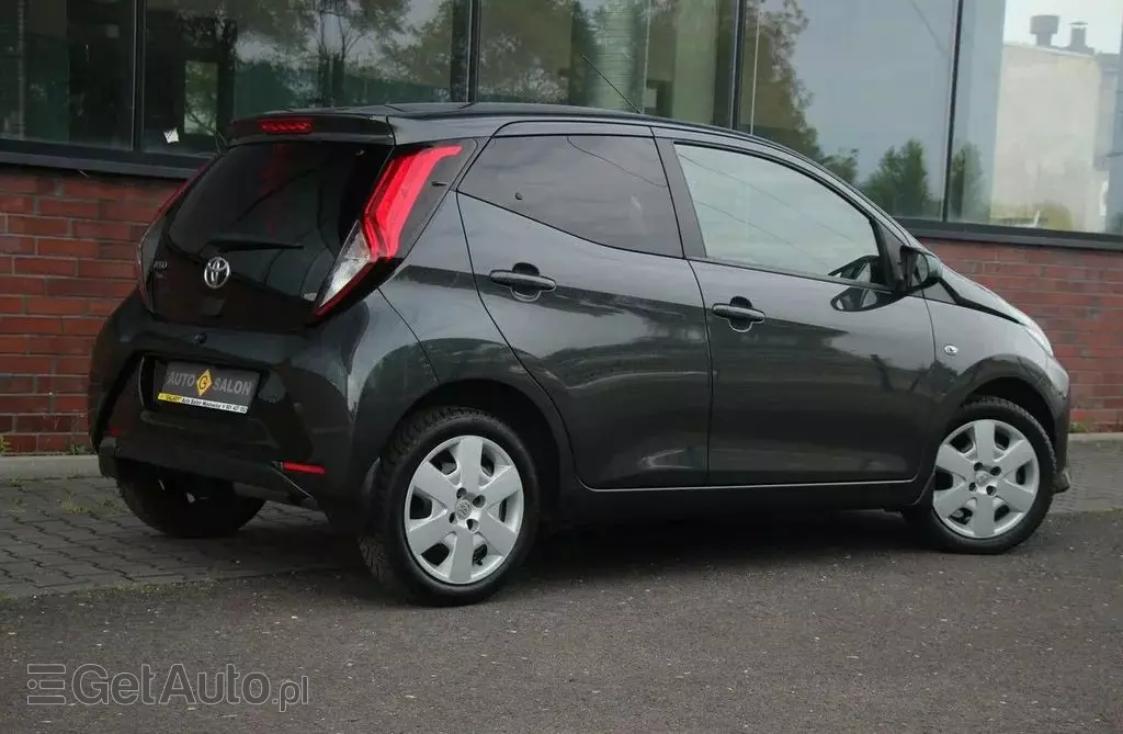 TOYOTA Aygo 
