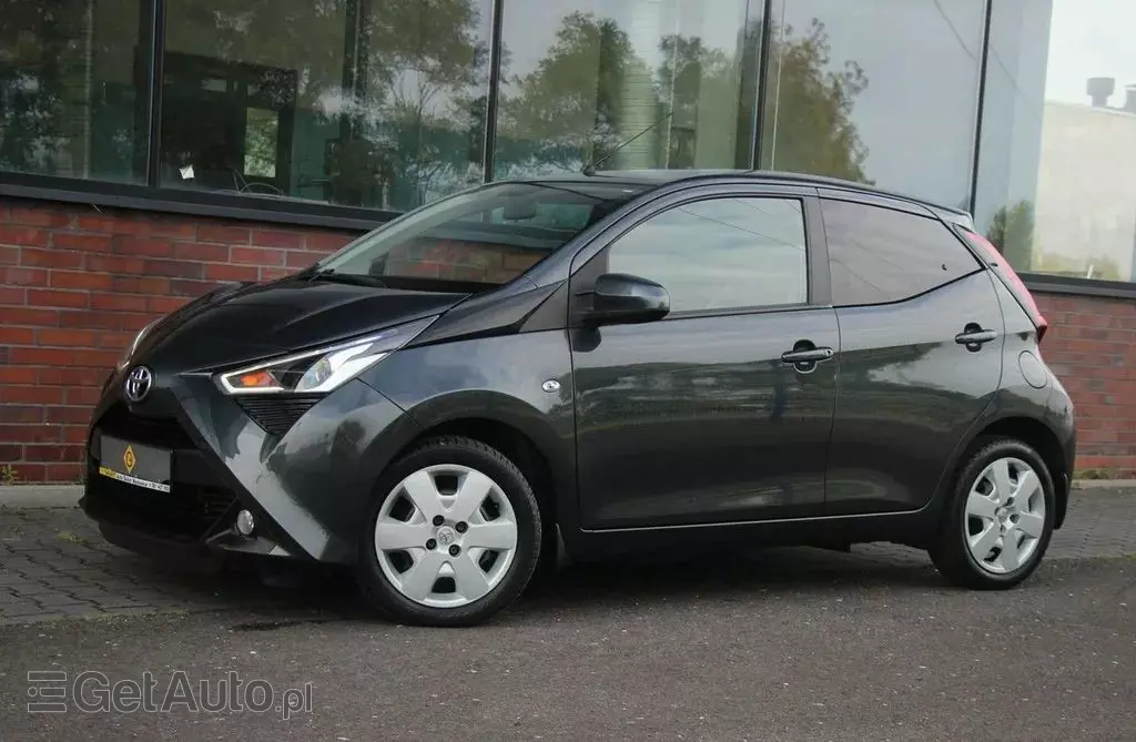 TOYOTA Aygo 