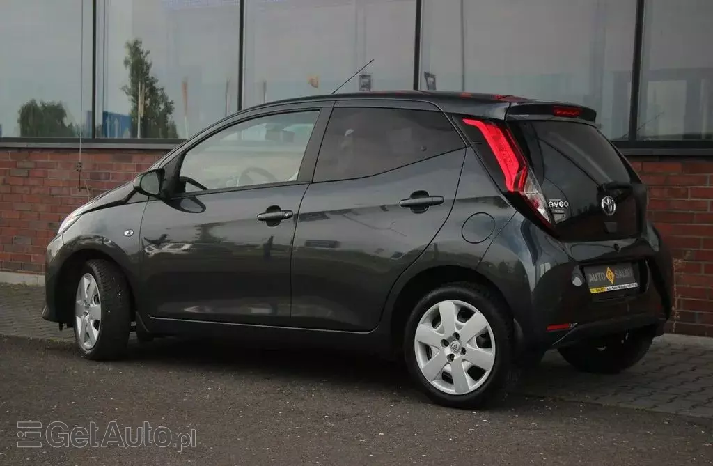 TOYOTA Aygo 