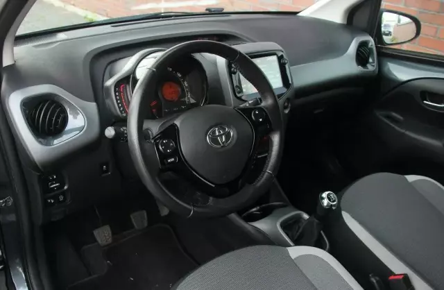 TOYOTA Aygo 