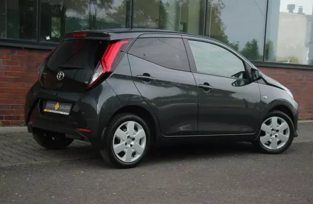 TOYOTA Aygo 