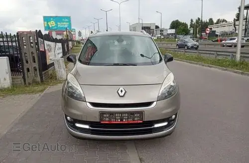 RENAULT Grand Scenic 