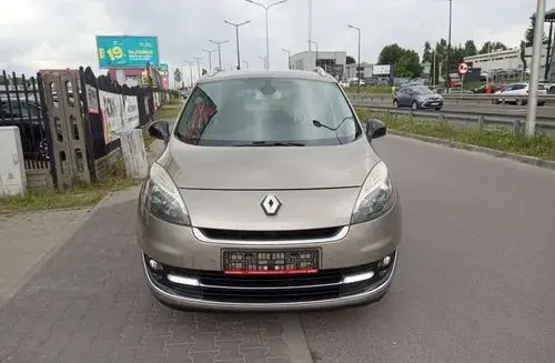 RENAULT Grand Scenic 
