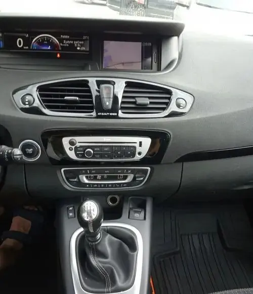 RENAULT Grand Scenic 