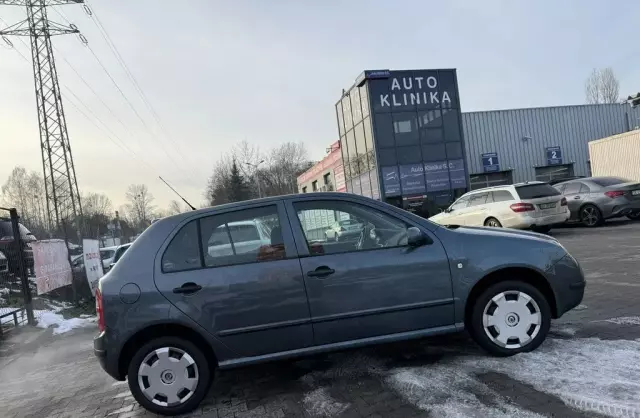 SKODA Fabia 
