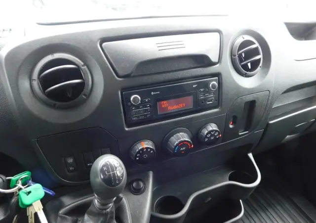 RENAULT Master L2H2 Pack Clim