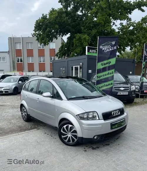 AUDI A2 